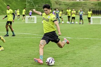 boliviano-que-pertence-ao-santos-e-preso-por-injuria-racial-em-jogo-da-serie-b