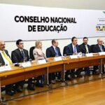 resolucao-ideologica-do-cne-prejudica-alunos-pobres-em-disciplinas-basicas