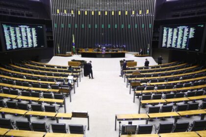 relator-propoe-criar-18-cadeiras-e-aumentar-total-de-deputados-para-531
