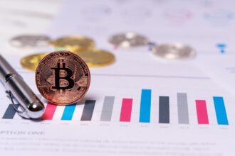 deficit-educacional-pode-frear-mercado-de-criptomoedas-no-brasil