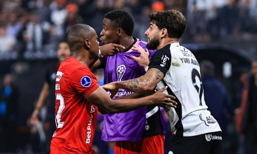 corinthians-fica-no-1-a-1-com-america-de-cali-e-se-complica-na-sul-americana