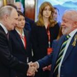 putin-recebe-lula-para-desfile-do-dia-da-vitoria-em-moscou-nesta-sexta-(9)