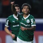 palmeiras-derrota-o-bolivar-em-poucos-minutos-e-garante-lideranca-geral-da-libertadores