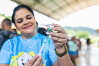 vacinacao-contra-a-gripe-sera-liberada-para-todos-os-publicos-a-partir-desta-terca-(20)