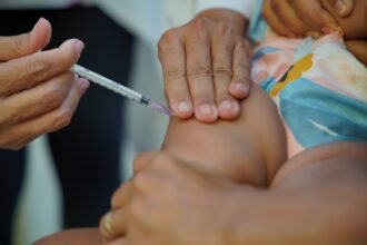 vacina-contra-a-gripe-e-liberada-para-toda-a-populacao-do-ceara;-veja-onde-se-vacinar