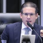 hugo-motta-diz-que-pec-da-seguranca-deve-ser-aprovada-na-ccj-ate-junho