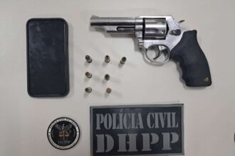 suspeito-de-duplo-homicidio-e-preso-em-posse-de-arma-de-fogo-em-fortaleza