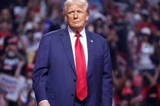 trump-anuncia-tarifa-de-50%-sobre-produtos-da-uniao-europeia