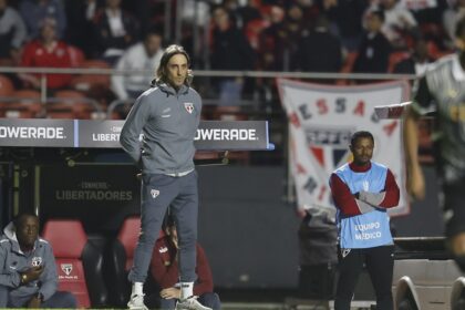 escalacao-do-sao-paulo:-zubeldia-ganha-novo-desfalque-para-jogo-contra-o-mirassol
