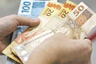 rs-pode-ter-novo-salario-minimo;-veja-como-e-em-outros-estados