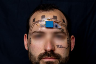 estudo-testa-tatuagem-eletronica-que-identifica-quando-o-cerebro-esta-sobrecarregado