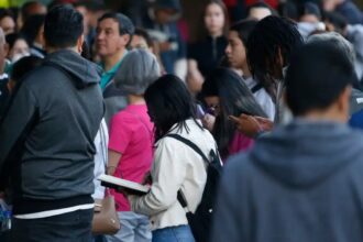 concursos:-sancionada-lei-que-reserva-30%-de-vagas-para-cotistas