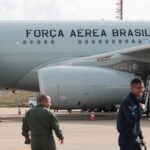 novo-voo-com-brasileiros-repatriados-dos-eua-chega-em-fortaleza-neste-sabado