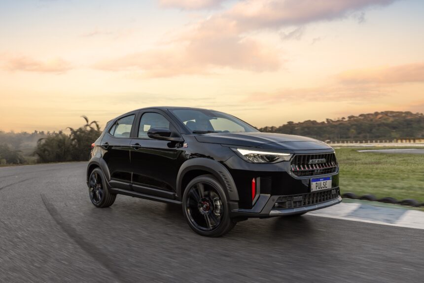 fiat-pulse-abarth-ganha-novo-visual-e-mantem-motor-turbo-para-bater-o-nivus-gts