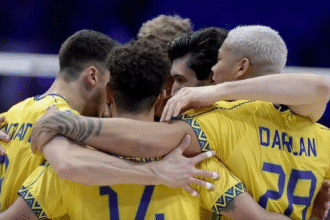brasil-mostra-repertorio-e-supera-o-ira-com-maestria-na-largada-da-liga-das-nacoes-de-volei