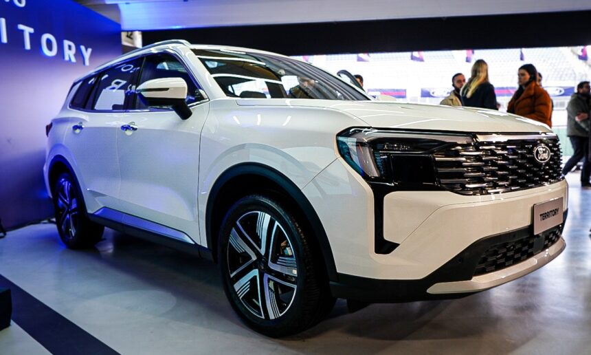 novo-ford-territory-chega-repaginado-para-tentar-reverter-vendas-fracas-da-geracao-passada