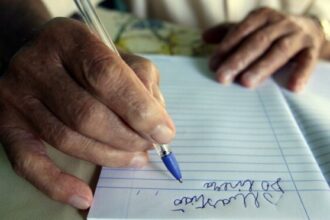 brasil-tem-9,1-milhoes-de-analfabetos,-segundo-ibge;-confira-as-taxas-por-estado