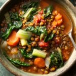 sopa-de-verdade-x-caldo-com-sal:-veja-como-fazer-uma-refeicao-nutritiva-para-os-dias-de-frio