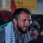 thiago-avila-chega-ao-brasil-apos-ser-deportado-de-israel-e-e-recebido-por-grupo-pro-palestina