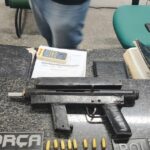 pmce-apreende-arma-de-fogo,-municoes-e-prende-suspeito-em-russas