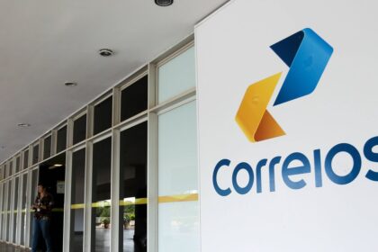 inss:-mais-de-900-mil-contestam-descontos-nos-correios