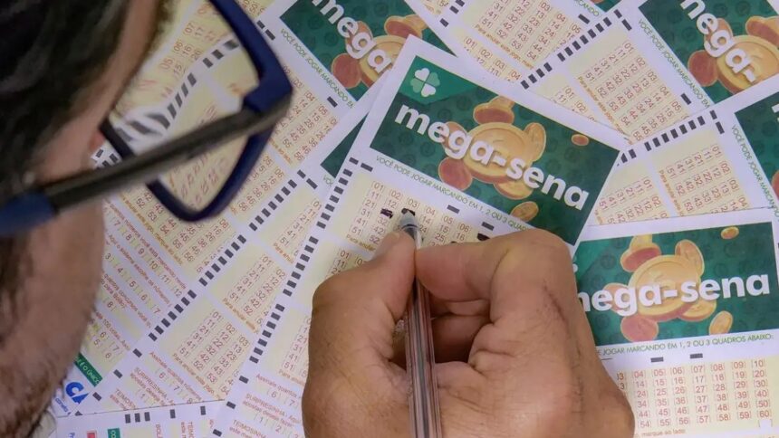 premio-da-mega-sena-acumula-novamente-e-chega-a-r$-130-milhoes