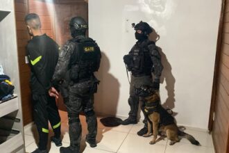 sequestrador-libera-jovem-autista-e-se-rende-apos-duas-horas-de-negociacao-com-a-policia