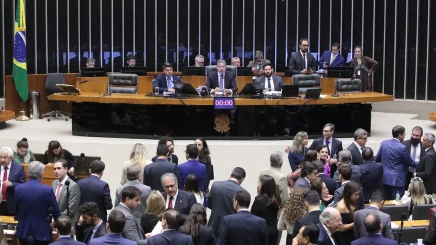senado-acompanha-camara-e-derruba-decreto-sobre-iof