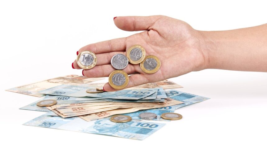 iof:-entenda-o-que-e,-onde-incide-e-quais-os-impactos-do-aumento