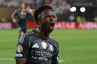 ‘meus-companheiros-me-deram-tranquilidade’,-diz-vini-apos-encerrar-jejum-de-gols-pelo-real-madrid