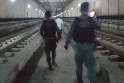cadaver-e-achado-no-trilho-do-metro-de-fortaleza-e-interrompe-linha