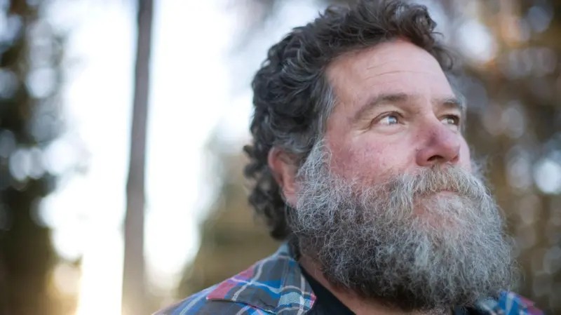barbas-tem-mais-microbios-que-privadas?-o-que-diz-a-ciencia