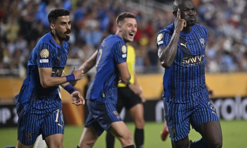 al-hilal-surpreende,-faz-historia,-elimina-manchester-city-e-vai-as-quartas-do-mundial