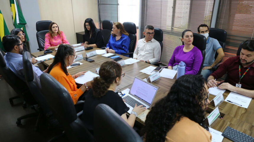 gestao-da-seduc-avalia-acoes-do-semestre-e-debate-estrategias-de-melhoria-para-a-rede