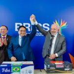 brics:-em-agenda-com-liderancas-no-rio,-lula-troca-presentes-e-define-compromissos